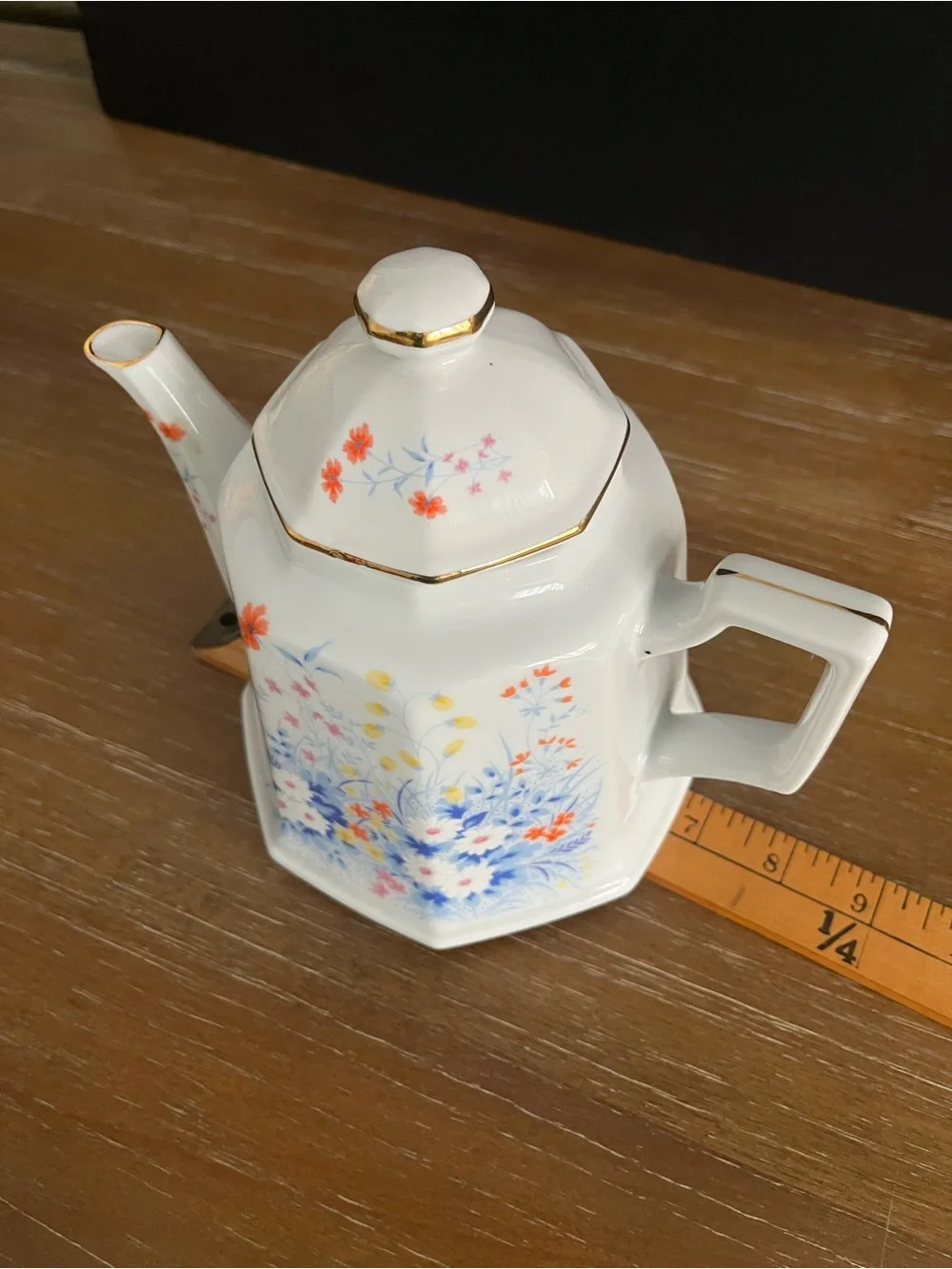 Handpainted Porcelain Teapot-Japan-Octagonal Shape-Lid-Beautiful Wildflowers